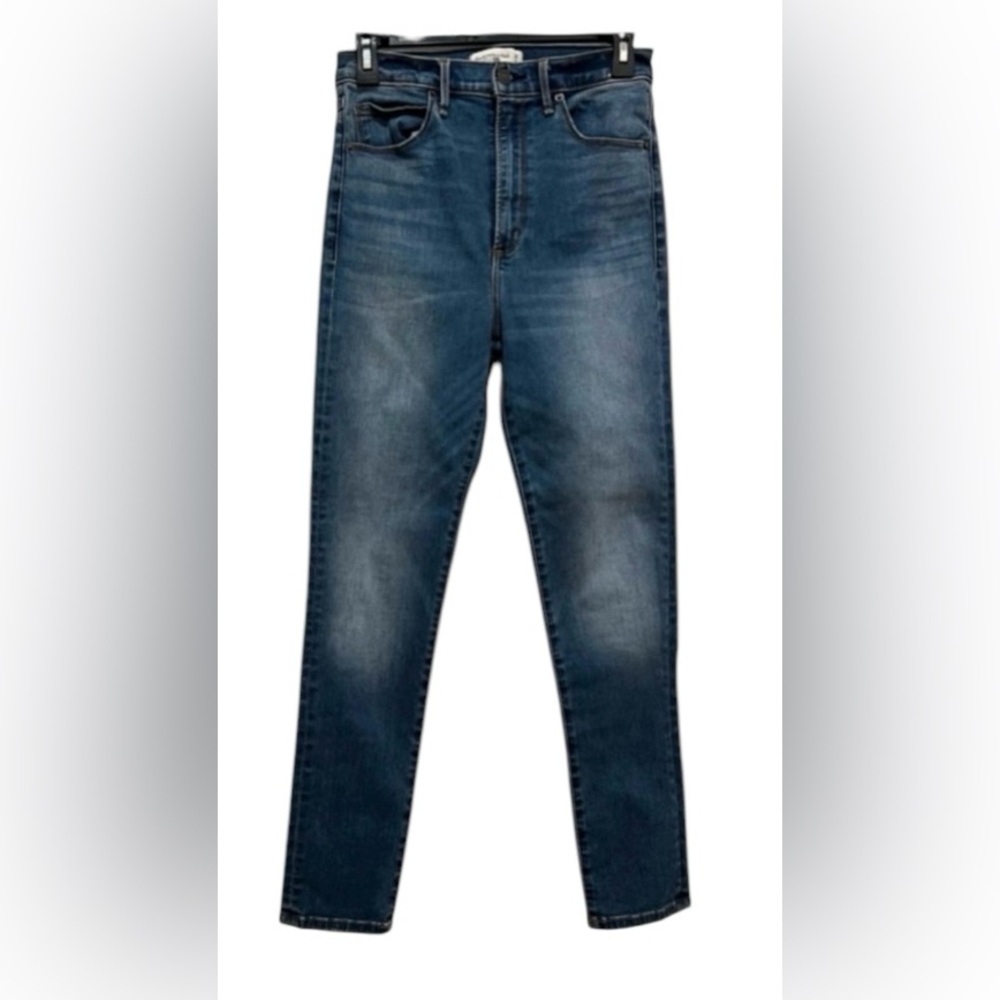 Abercrombie & Fitch 6/28 ultra high rise skinny ankle blue jeans